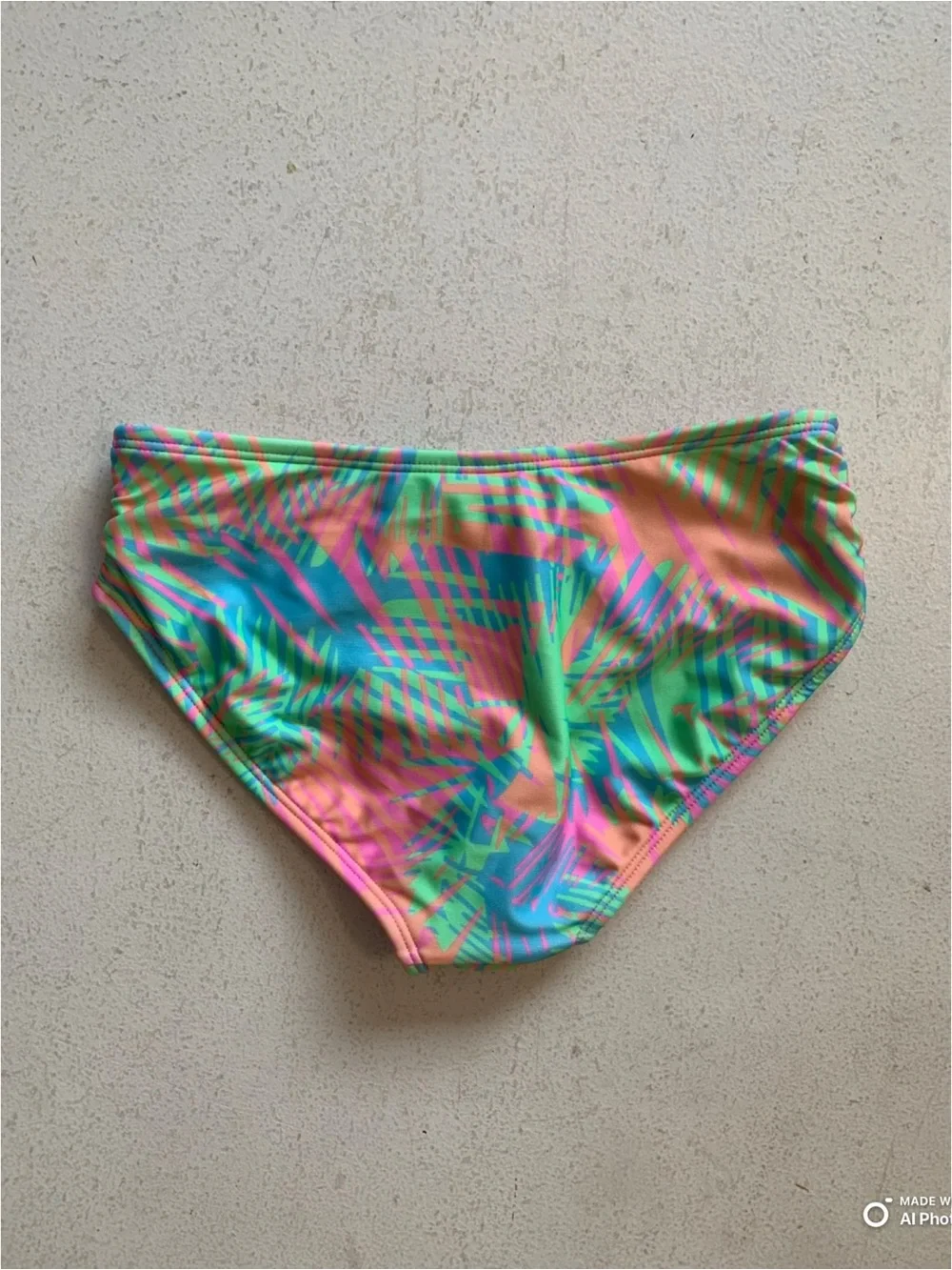Art Class Girl’s Colorful 2-Piece Bikini Set Swimsuit Size Medium NWT Beach Swim